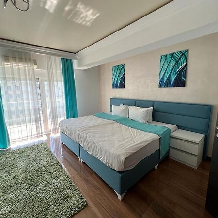 Отель Mamaia White Tower Экстерьер фото